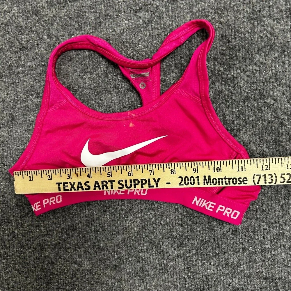 Nike pro sports